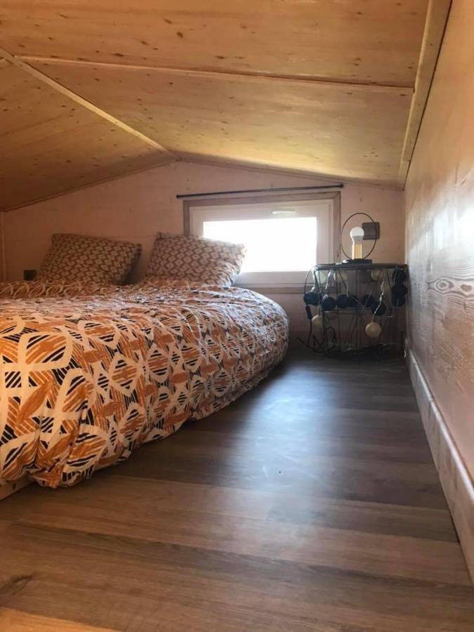 Les Nuits Insolites De La Mothe - Hebergement En Bulle Ou Tiny House Avec Spa Privatif Outremecourt 外观 照片